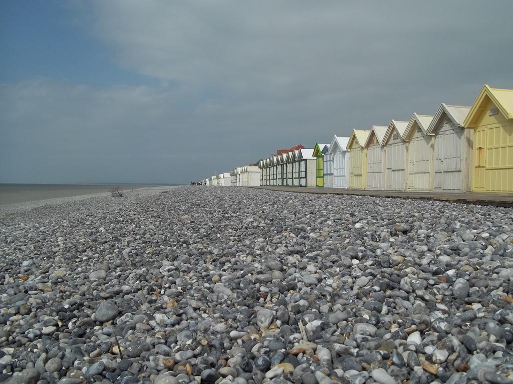 Camping Paradis Les Galets De La Molliere Cayeux-sur-Mer Exteriör bild